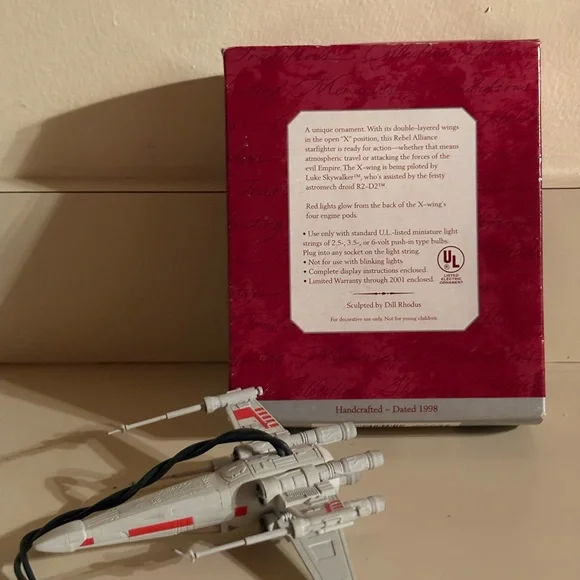 BUNDLE of 5 Star Wars Hallmark Collectible Ornaments - Picture 8 of 10